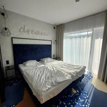 Biala Perla Czarna Gora 606 Sienna (Klodzko)